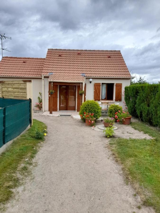 La Chaume Apartment Laugere Exterior photo